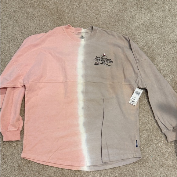 Disney - Picture 7 of 9